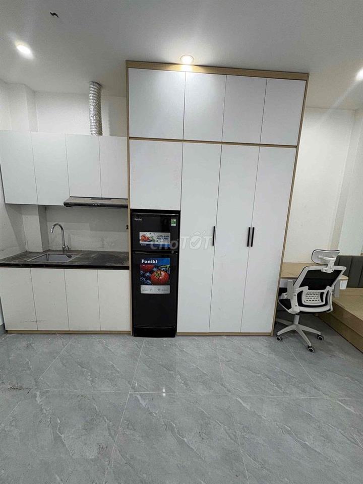 4tr2-4tr5 - view ban công - oto đỗ cửa- ngay ga tàu điện