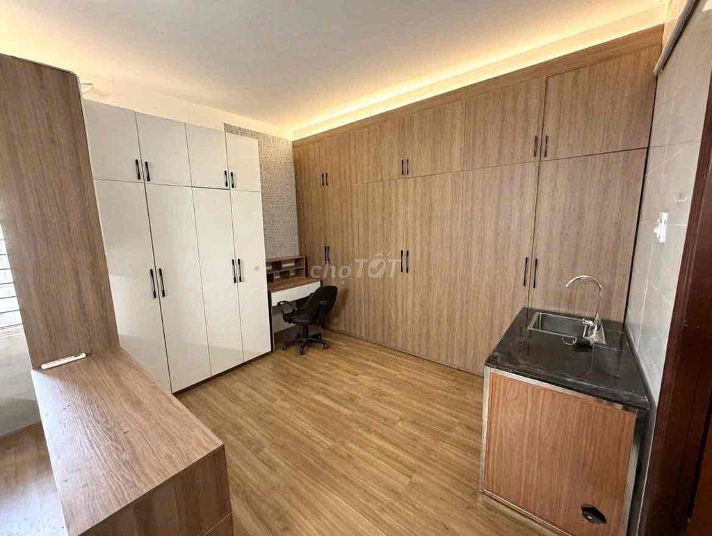CĂN CUỐI CHO THUÊ GẤP ĐẦU TH9 Ở LUÔN