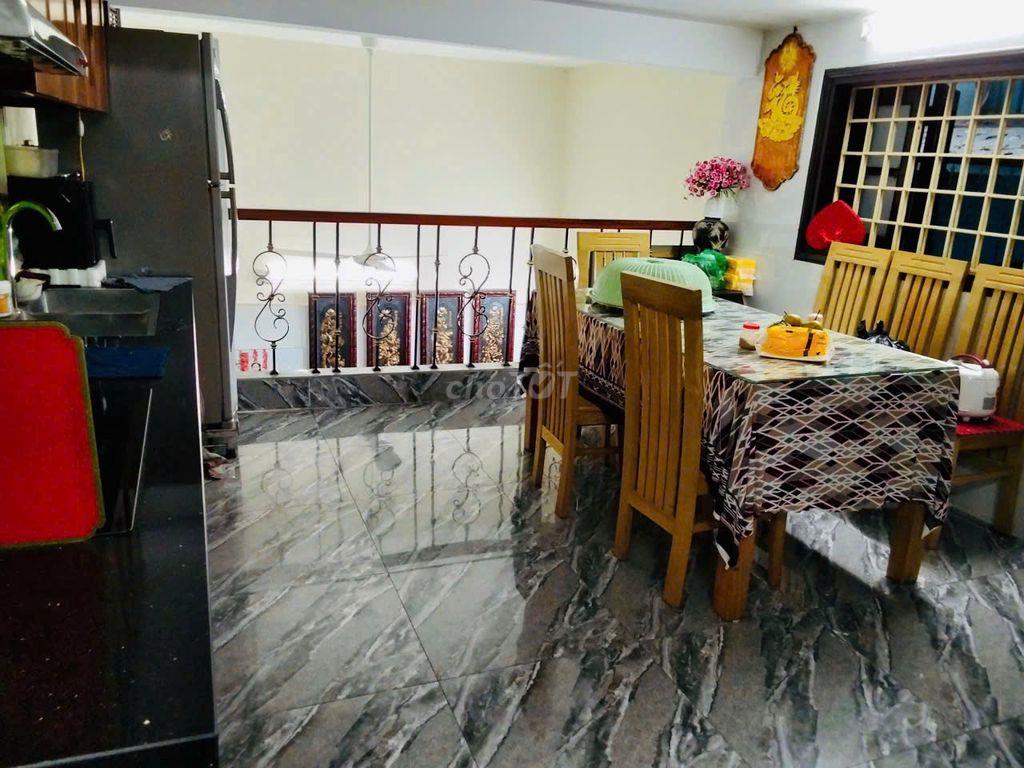 CHÍNH CHỦ CẦN BÁN NHÀ 32m, 5 tầng SỐ 51A NGÁCH 11 NGÕ 101 THANH NHÀN