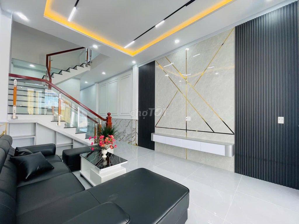Nhà bán mặt tiền kinh doanh, có vườn dài 20m tại Biên Hòa, Đồng Nai