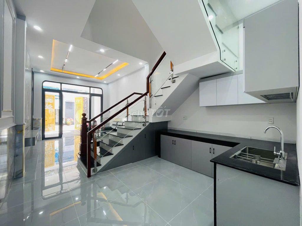 Nhà bán mặt tiền kinh doanh, có vườn dài 20m tại Biên Hòa, Đồng Nai