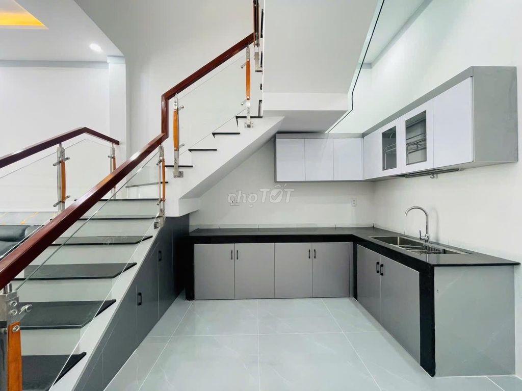 Nhà bán mặt tiền kinh doanh, có vườn dài 20m tại Biên Hòa, Đồng Nai