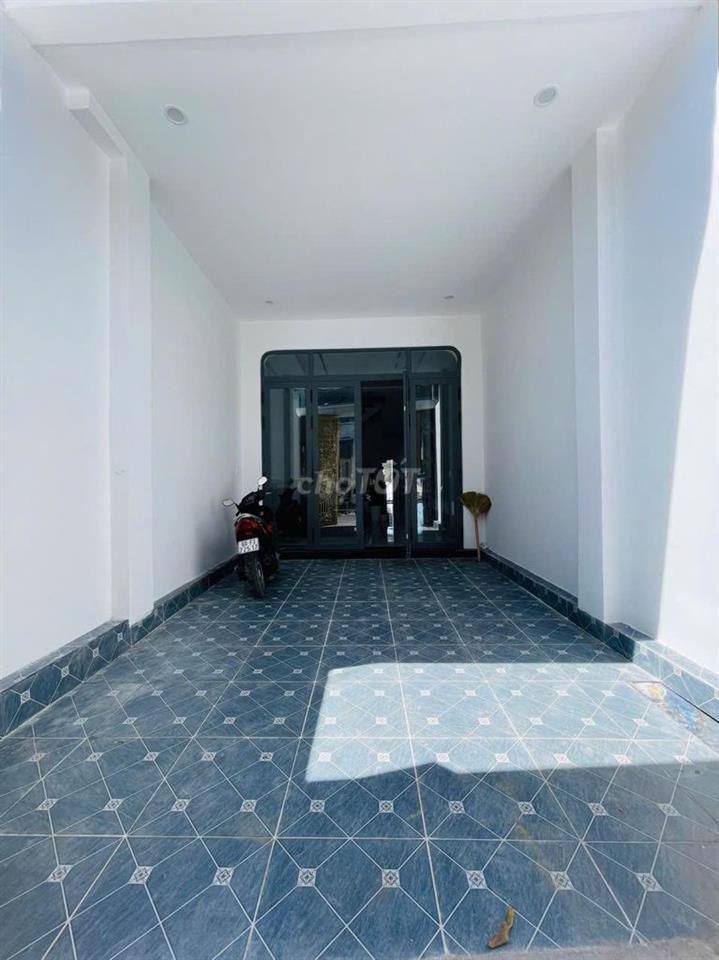 Nhà bán mặt tiền kinh doanh, có vườn dài 20m tại Biên Hòa, Đồng Nai