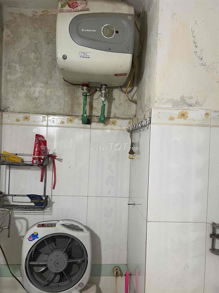 Cho thuê phòng tầng 1 25m Đại Học Công Đoàn