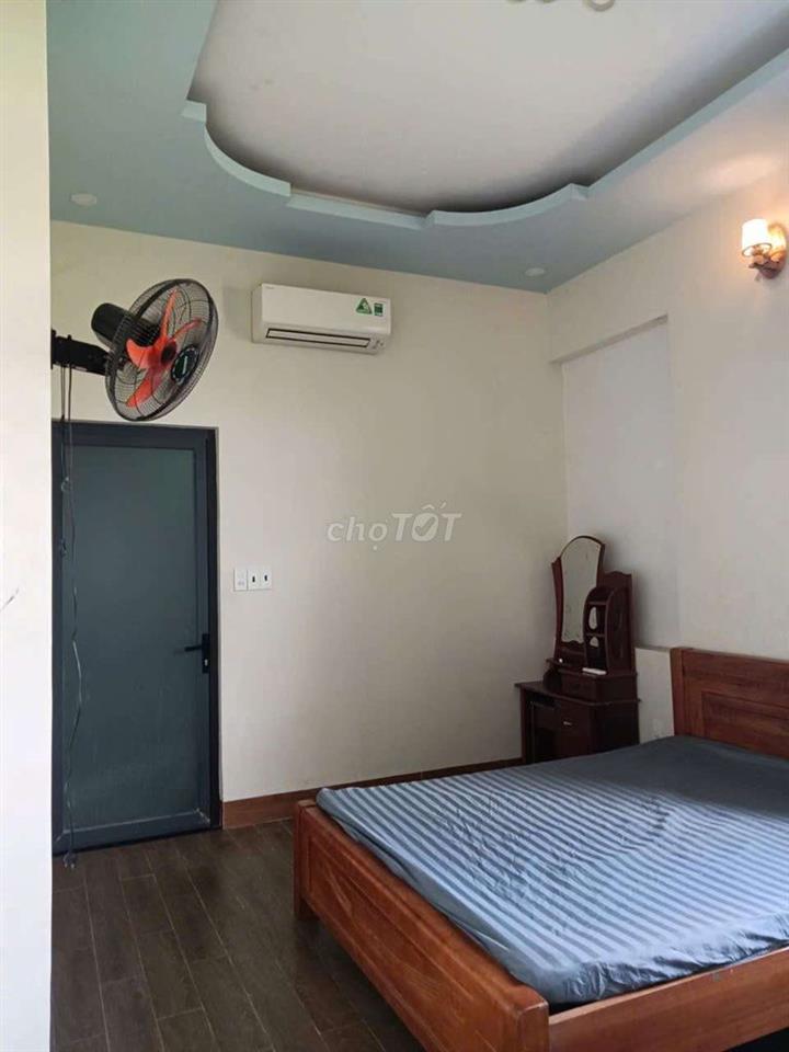 Cho thuê CHDV thuộc Biệt thự an ninh, yên tĩnh