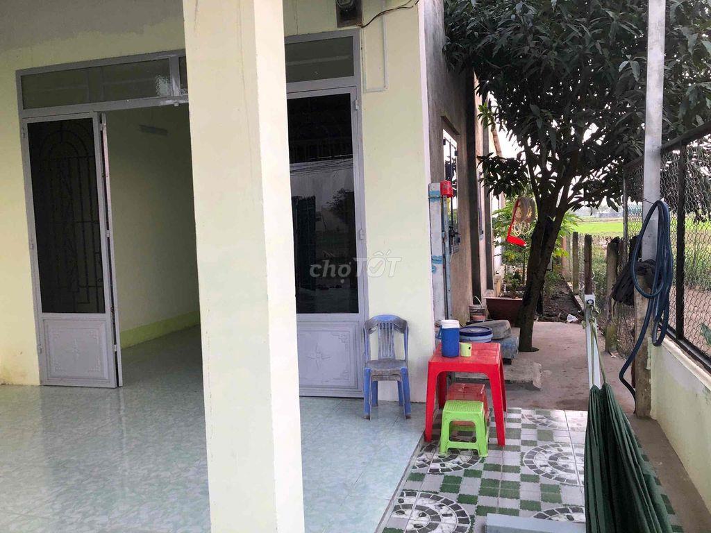 Chính chủ bán gấp nhà sau Cây xăng bà Chính vào 800m