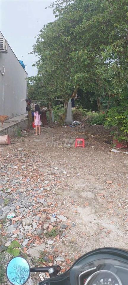 Kẹt tiền cần bán đất chính chủ