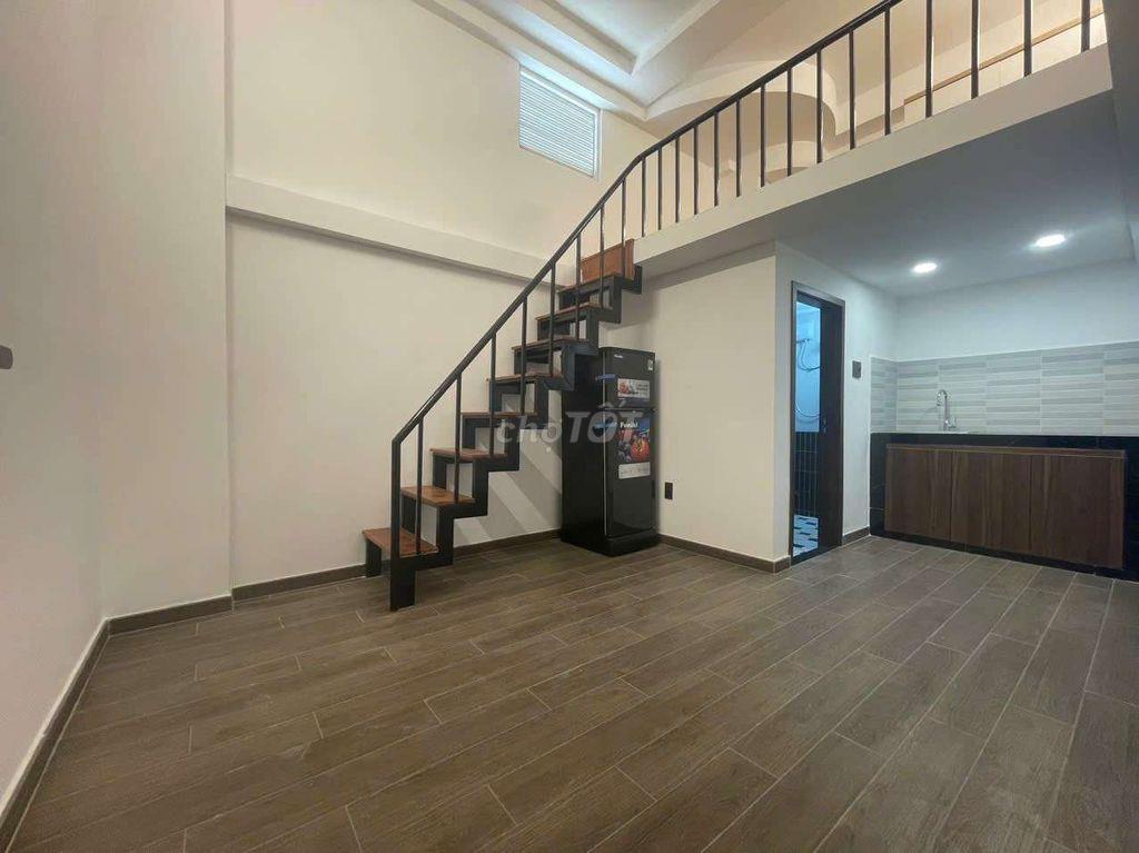 Duplex ban công - Gần Lotte Mart, cầu Kênh Tẻ, Crescent Mall, TDT....