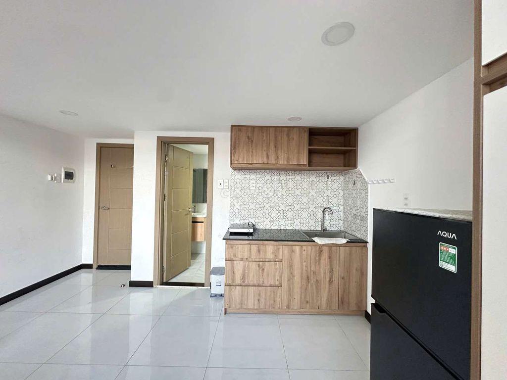 Duplex ban công - Gần Lotte, đại học UFM, RMIT, Crescent Mall, Kênh Tẻ