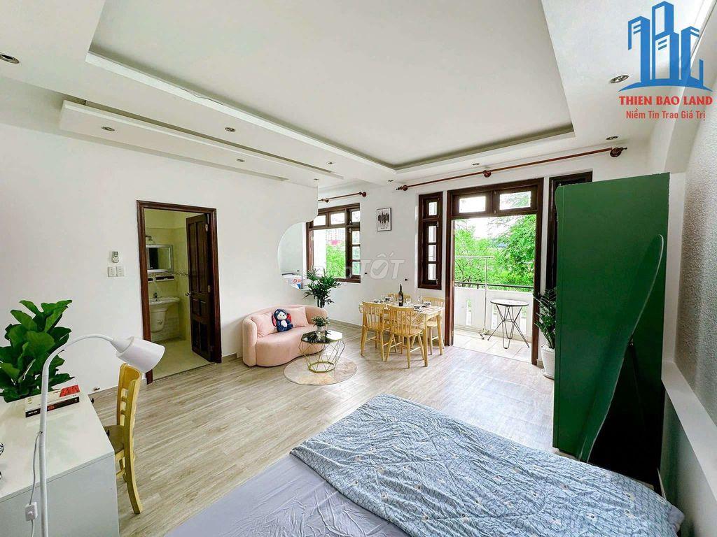 Studio ban công Tách bếp - Gần Lotte, cầu Kênh Tẻ, ĐH Nguyễn Tất Thành