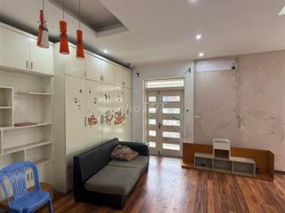 Cho thuê nhà riêng 3 tầng rất đẹp tại phố Tân Ấp, quận Ba Đình, HN