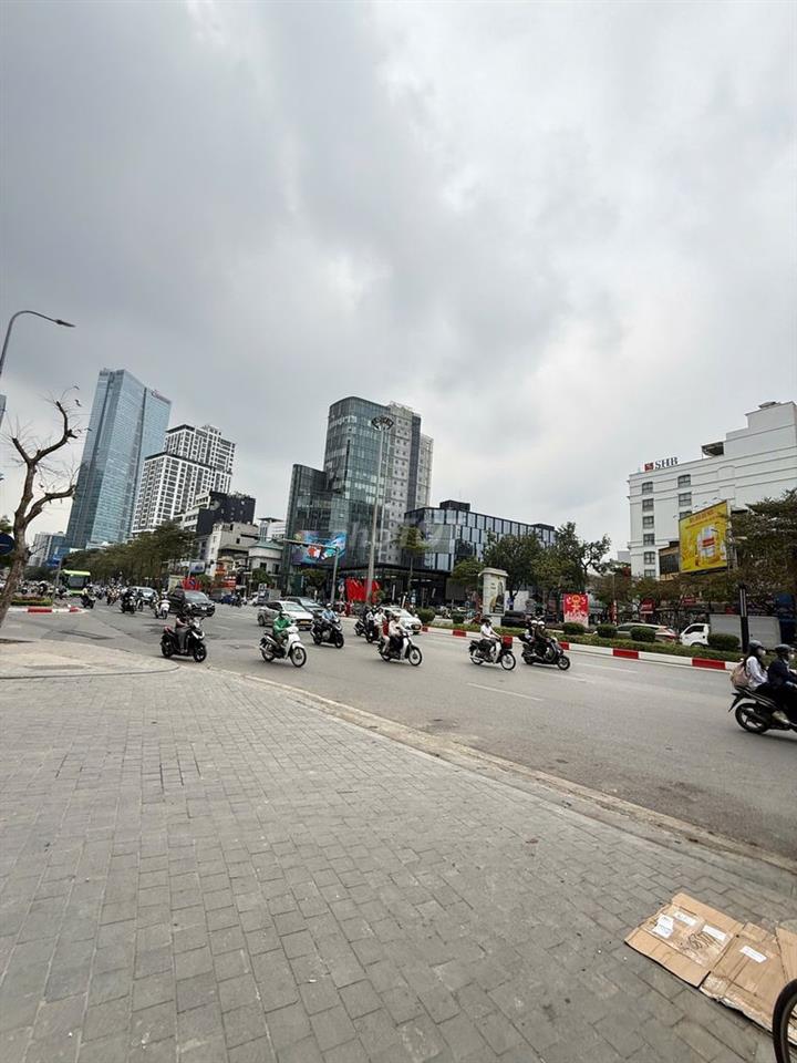 Cho thuê Biệt thự siêu hiếm tại trung tâm quận Ba Đình-Lotte Liễu Giai