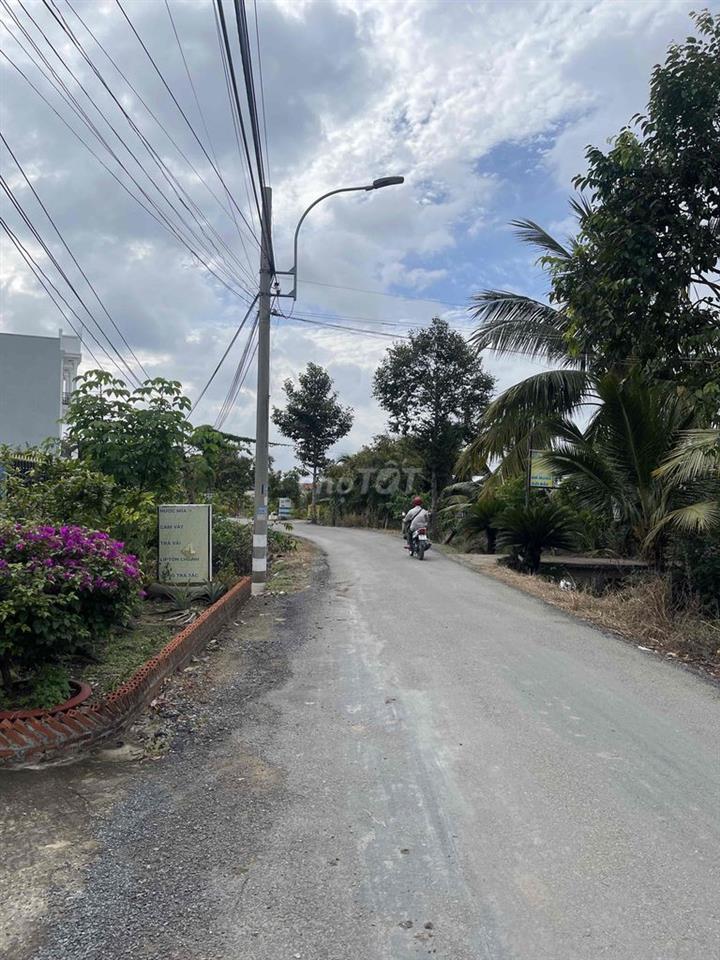 Cho thuê 1.000m² đất chính chủ, đường xe tải 5T