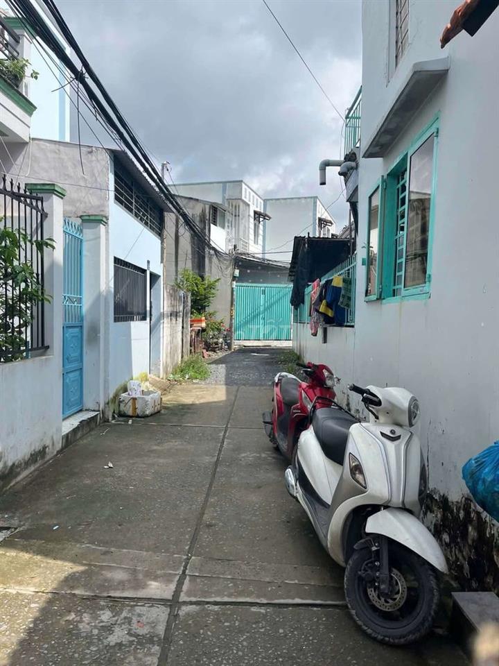 Nhà Bán Bình Chánh , Đường hẻm to
