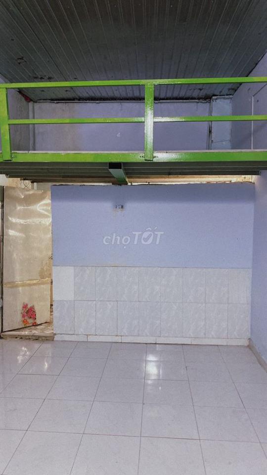 Phòng trọ giá cực rẻ Bình Thạnh ( có Wc, gác riêng )