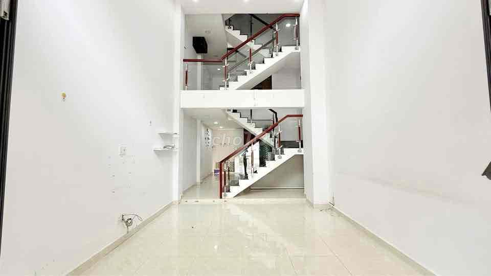 khu phân lô VIP phường 6 đối diện cv - cần bán gấp