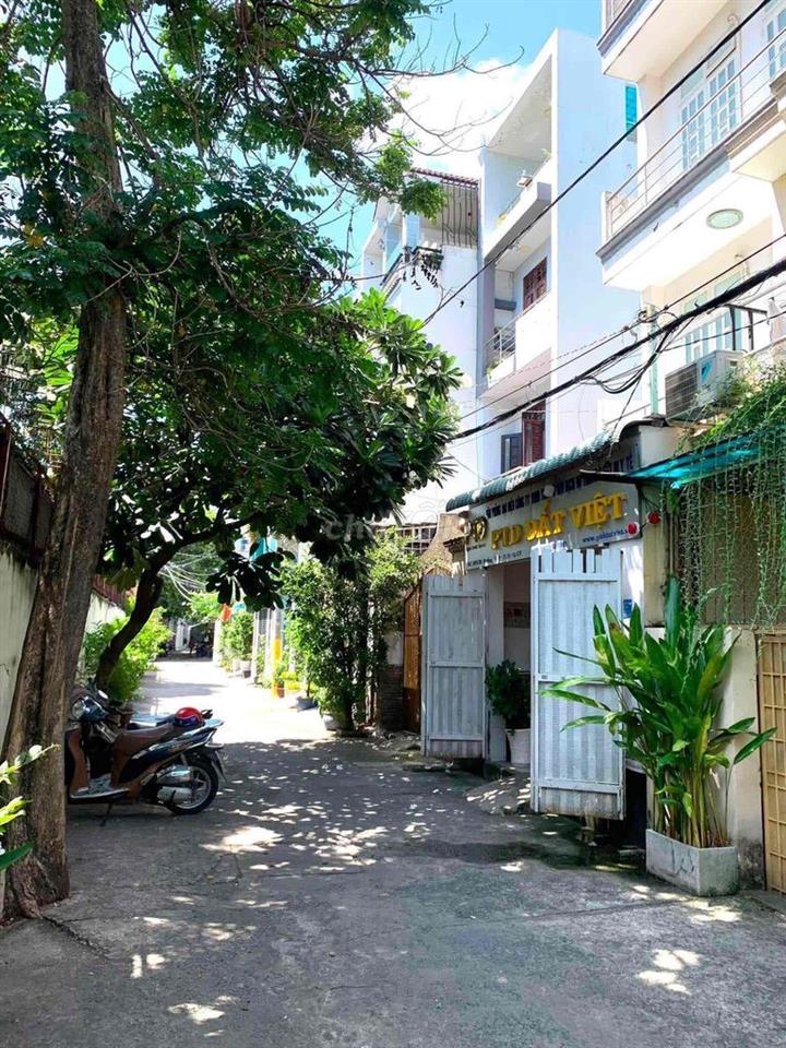 sát bên CityLand - LotteMart - hẻm xe tải thông