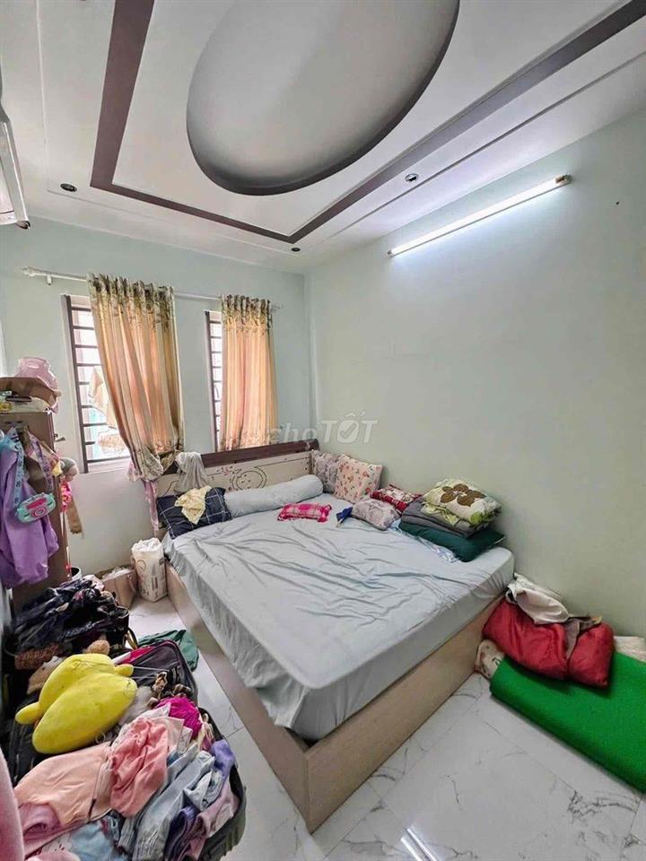 Nhà 5 tầng. hẻm xe tải cách nt Quang Trung chỉ 70m