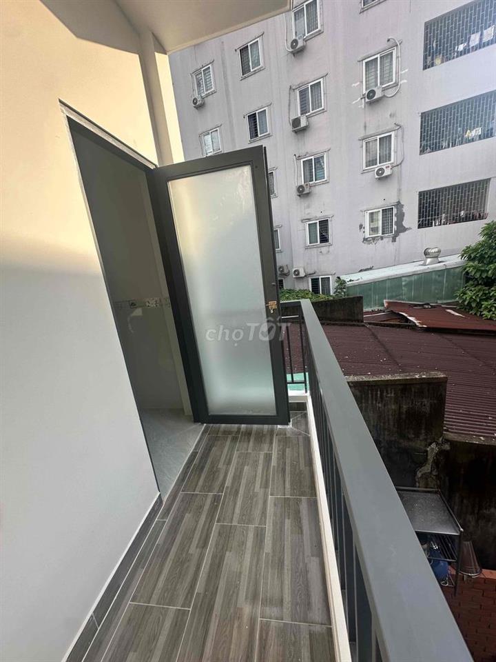 phòng mới xây gần iuh, cao đẳng bách khoa sg