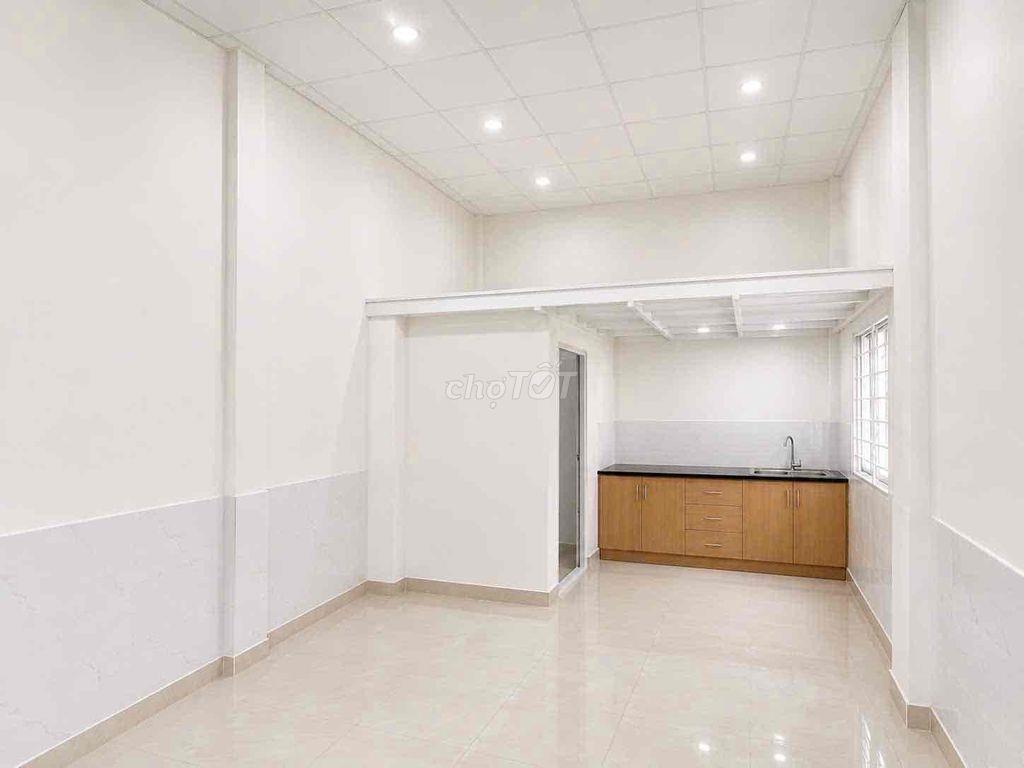 Khai trương phòng mới xây 100%