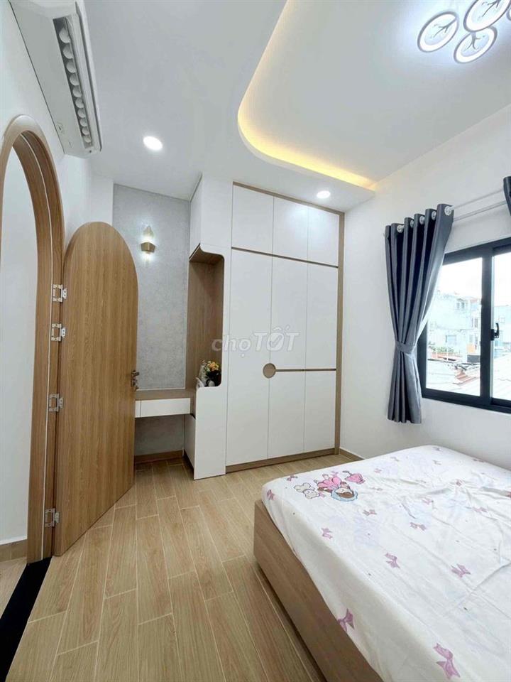 Hẻm 4m Trường Sa Q.3 , Ngang 4,2m , 3 Tầng 3PN , Nhỉnh 7Ty