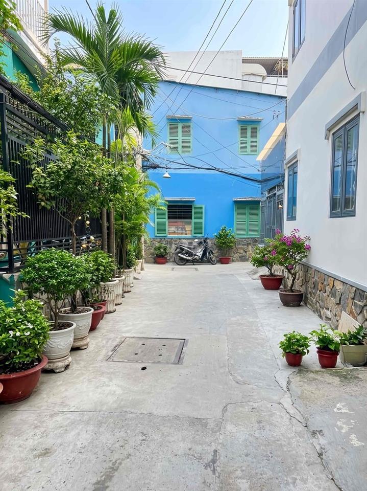 Hẻm 4m Trường Sa Q.3 , Ngang 4,2m , 3 Tầng 3PN , Nhỉnh 7Ty