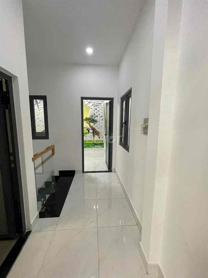 MUA BÁN NHÀ TÂN BÌNH • MẶT TIỀN K300 | 48M²  | NHỈNH 8T