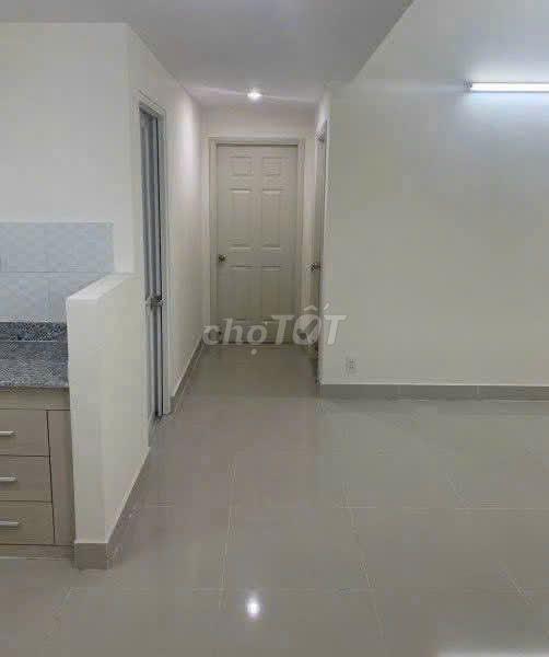 Cho thuê chung cư Âu Cơ Tower, Tân Phú- Căn 3Pn, 100m2 giá chỉ 9tr5/th