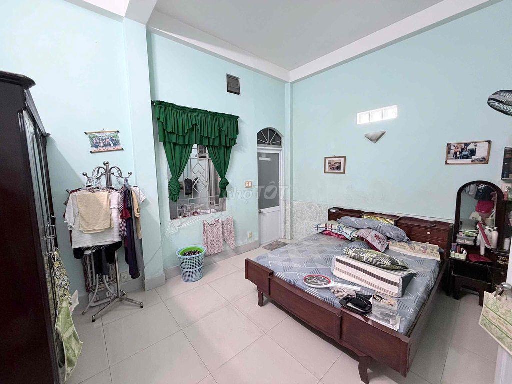 Nhà 1 lầu 3PN 3WC, 3 phòng trọ thu nhập 5tr/tháng, 165,7m2 rộng rãi, a
