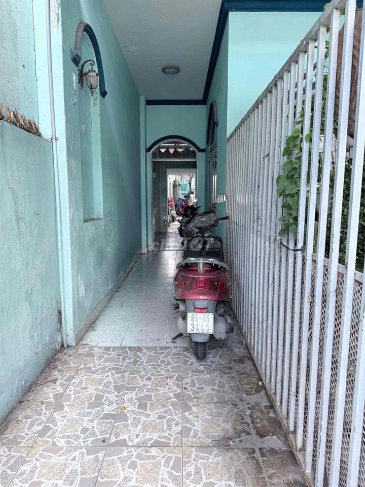 Nhà 1 lầu 3PN 3WC, 3 phòng trọ thu nhập 5tr/tháng, 165,7m2 rộng rãi, a