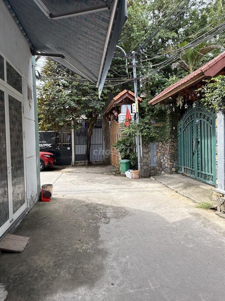 Hh1% dv Bán đất tặng 2 phòng trọ, đường đỗ nhuận nối dài, gần bến xe