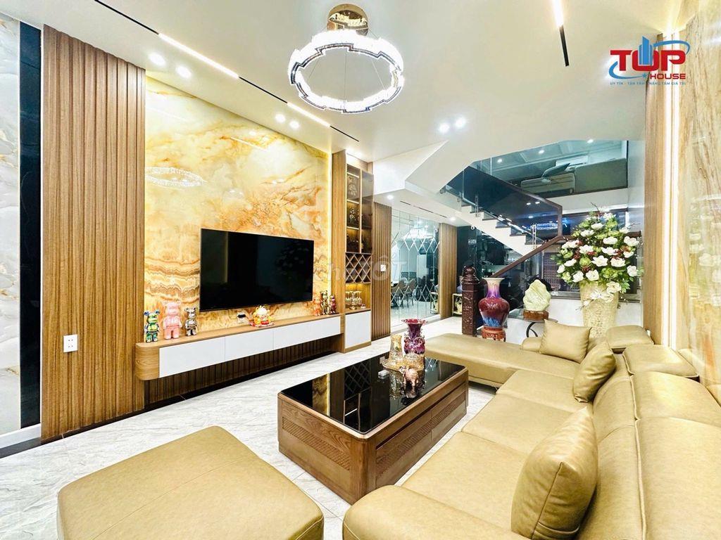 Sở hữu căn nhà trung tâm thành phố
