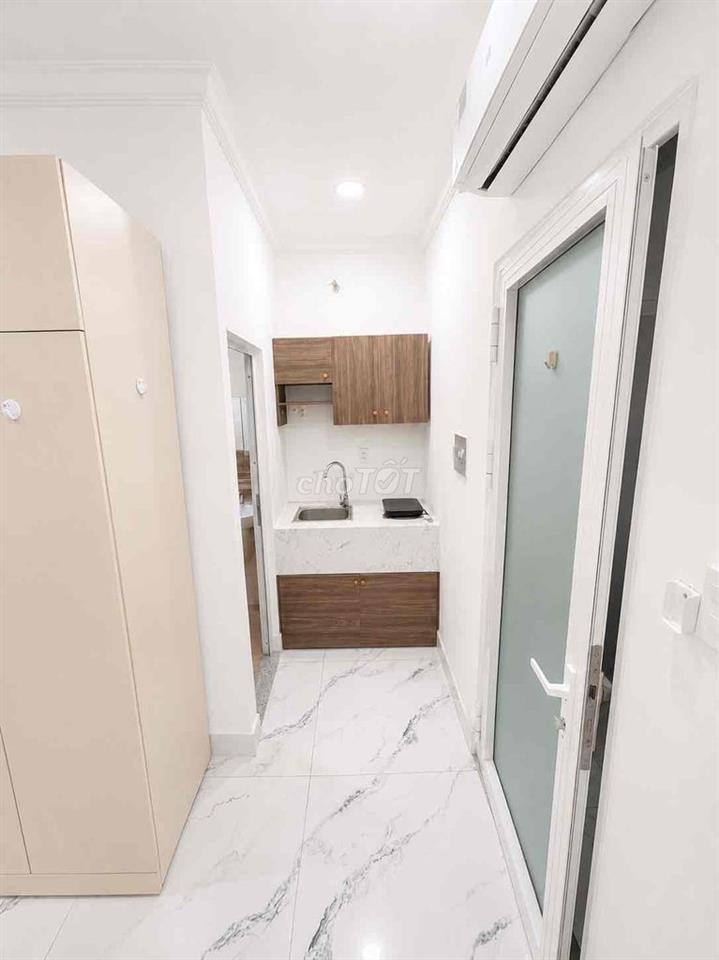 CHO THUÊ 2PN BÌNH THẠNH - BAN CÔNGSÁT Q1 FUL NỘI THẤT CAO CẤP