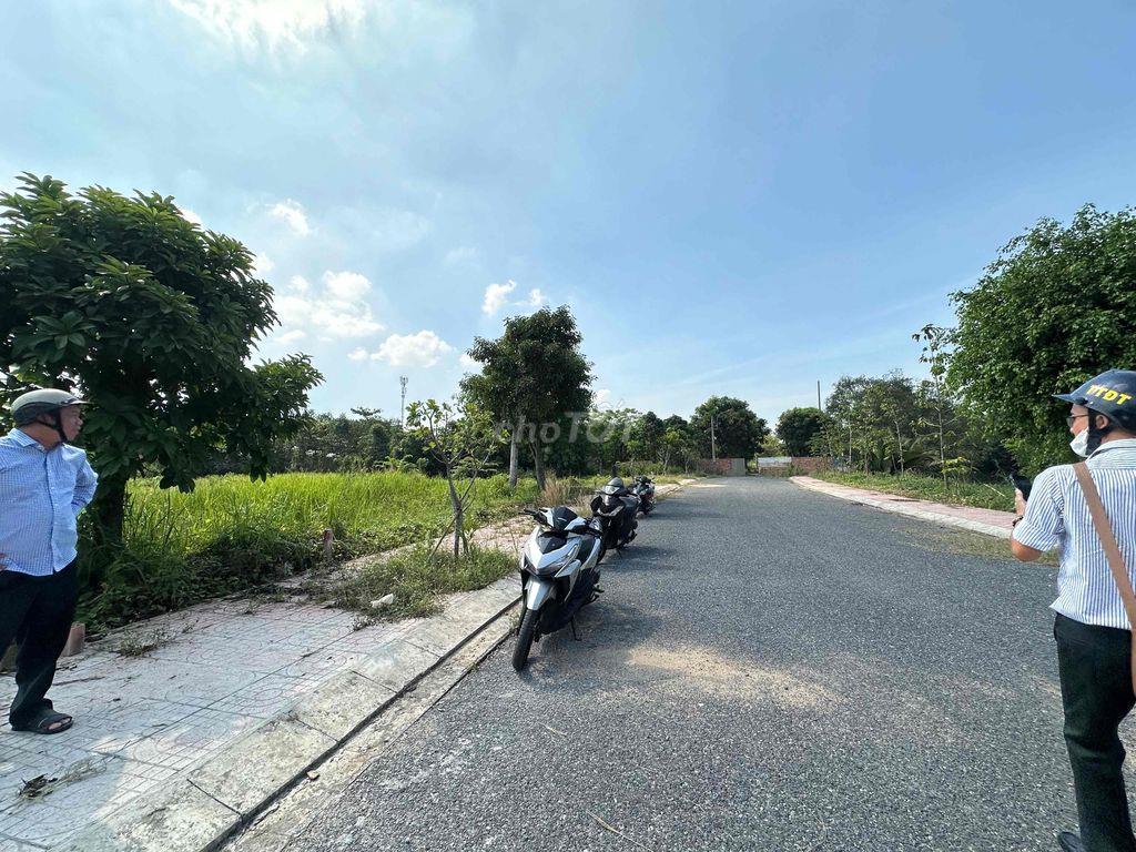 Đất nền kdc xay dung tu do