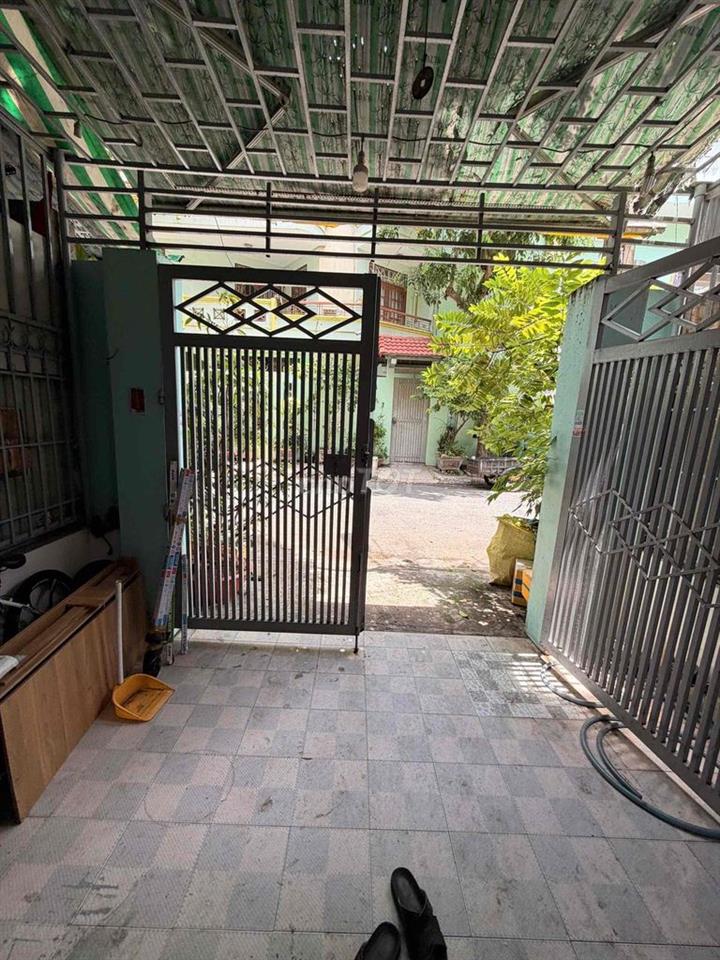 🏡 Bán Nhà Mặt Tiền Đường Lớn – Vị Trí Đẹp, Kinh Doanh Tốt – 3 Tấm Đúc
