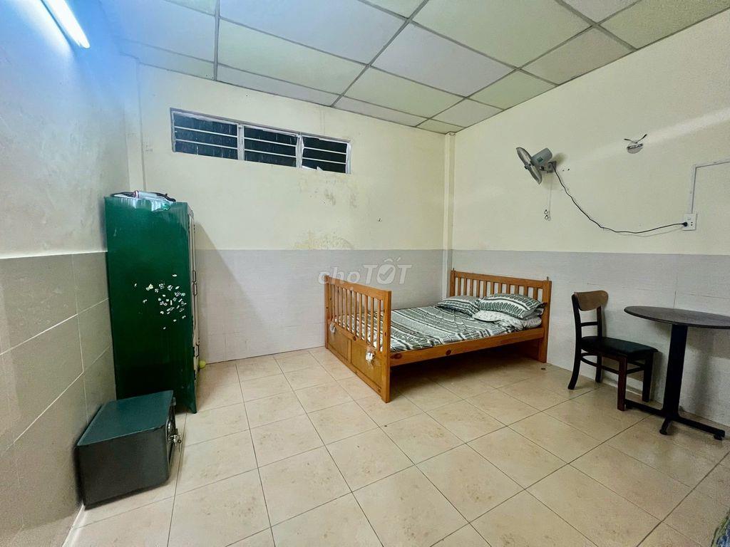 CHO THUÊ PHÒNG TRỌ GIÁ RẺ NGUYỄN VĂN KHỐI