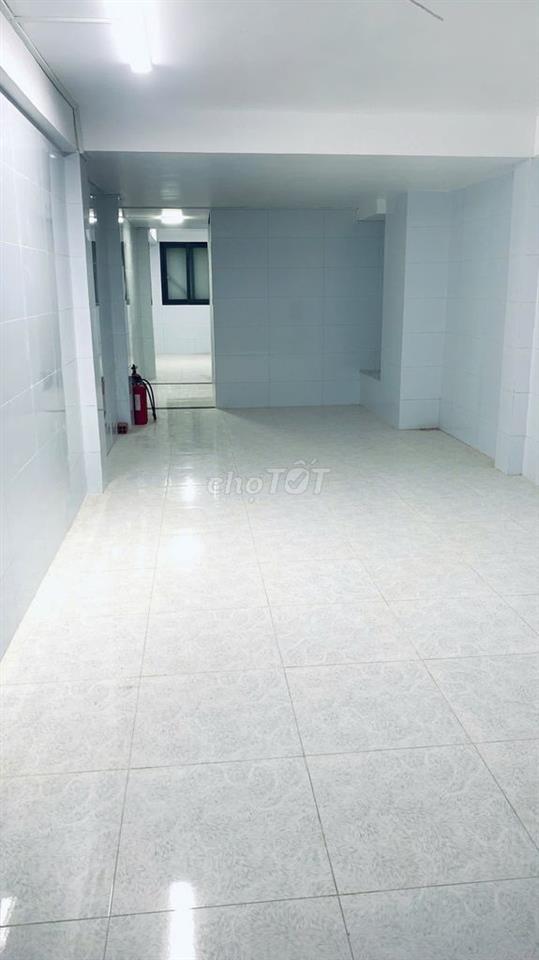 BÁN NHÀ HXH 221 VÕ VĂN TẦN – 81M² – THANG MÁY – NỞ HẬU