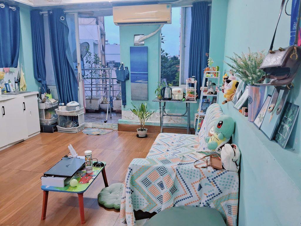 Phòng cực rộng Lê văn sỹ 4tr5
