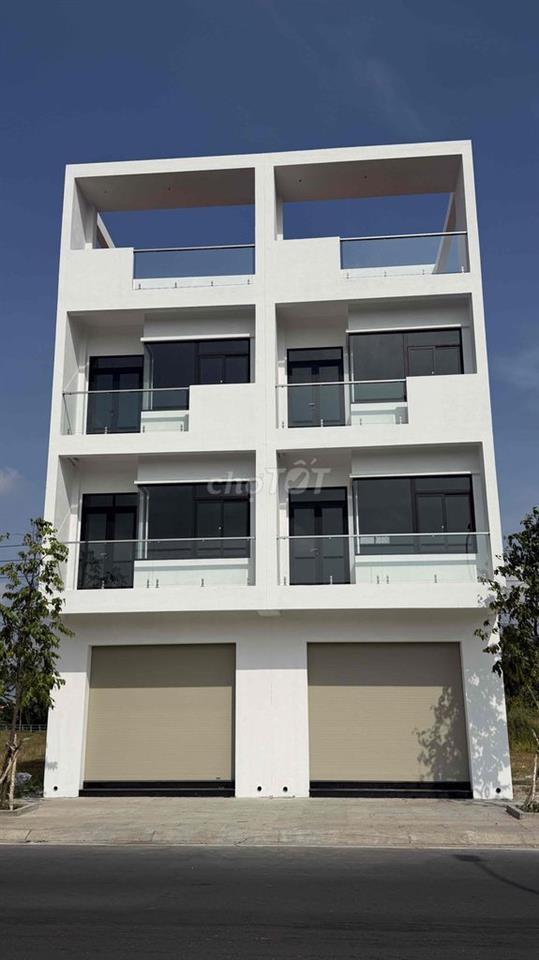 nhà thô gia vốn