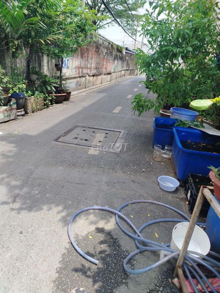 NHÀ MẶT TIỀN SÁT BẾN XE MIỀN TÂY