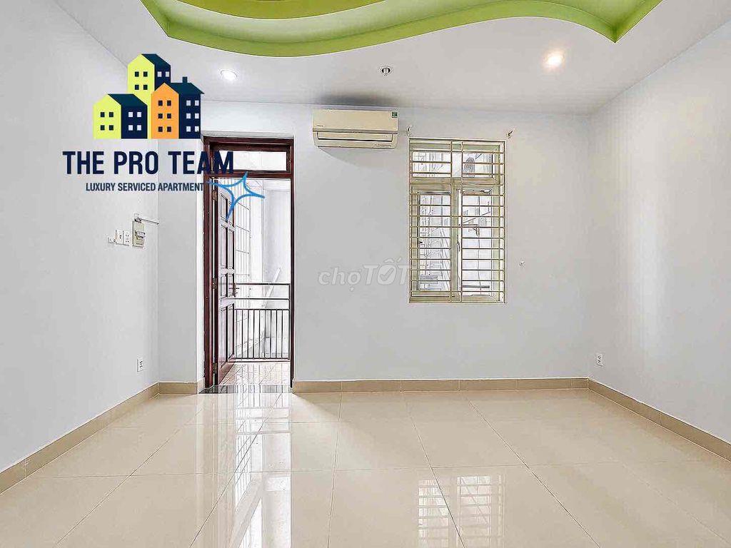 GẦN TRƯỜNG ĐẠI HỌC Hutech, UTH, RỘNG RÃI MÁT MẺ