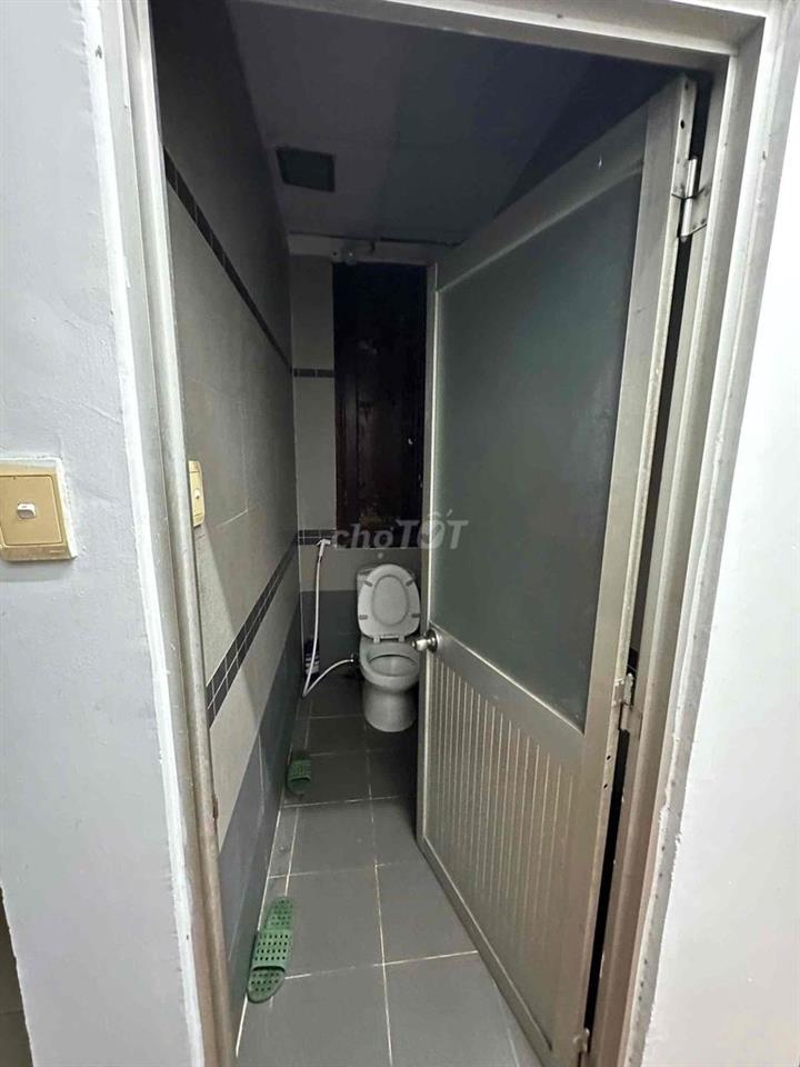 Tìm 1-2 NỮ ở 1PN trong căn 2PN 2WC Lạc Long Quân