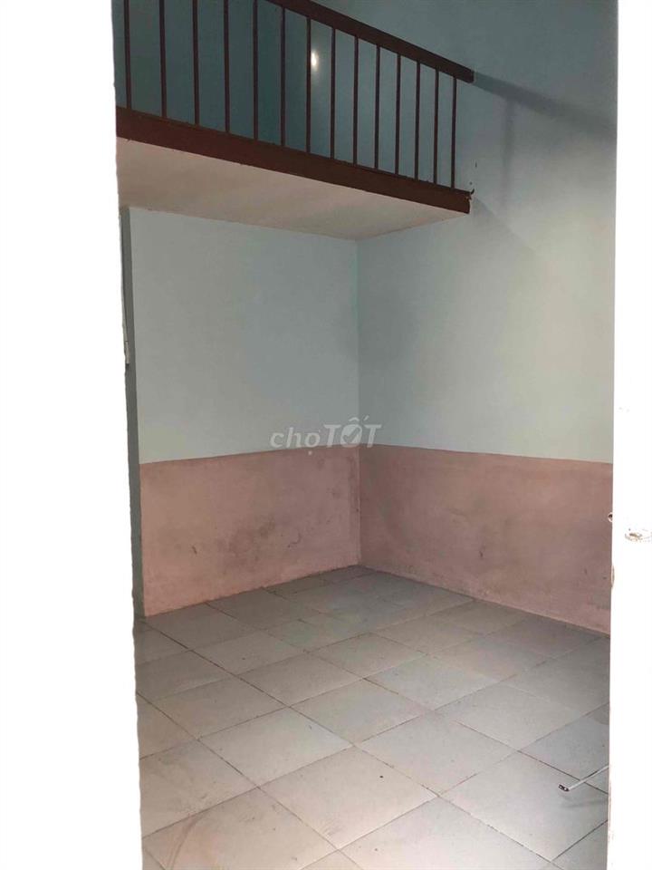 phòng trọ có gác lửng