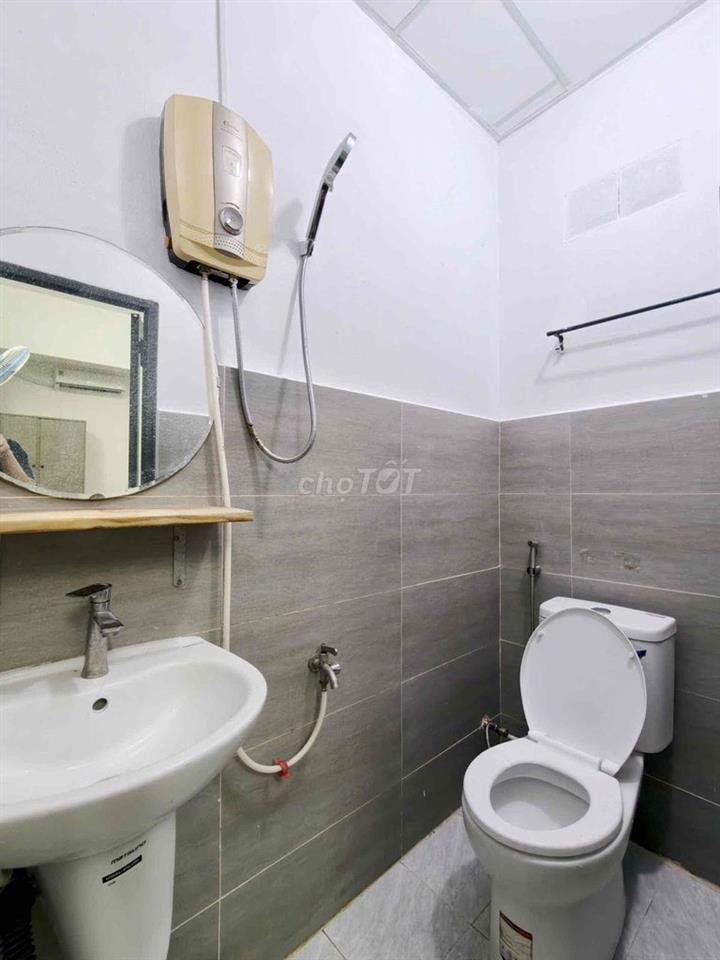 cho thuê phòng ở bàu cát, rộng rãi thoáng mát