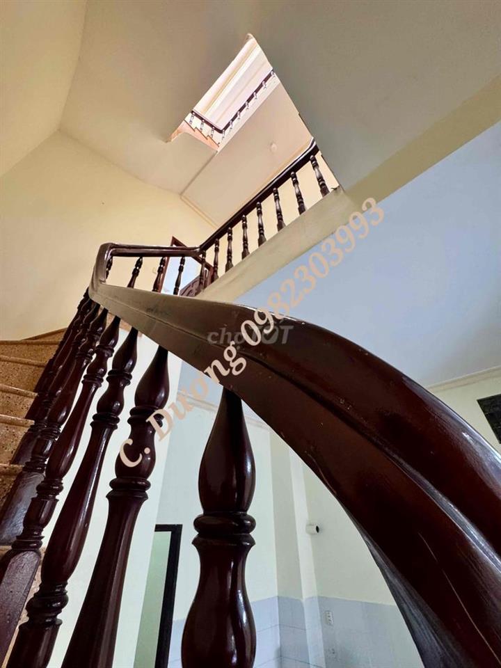 CHÍNH CHỦ CHO THUÊ NHÀ NGUYÊN CĂN HẺM XE TẢI LỚN ĐƯỜNG LÊ ĐỨC THỌ - PH