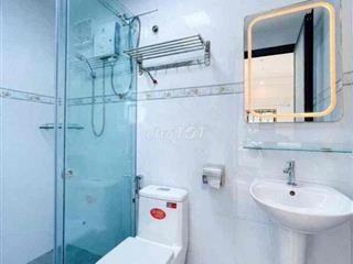 Căn Hộ Ban Công Mặt Tiền Đường Lâm Văn Bền