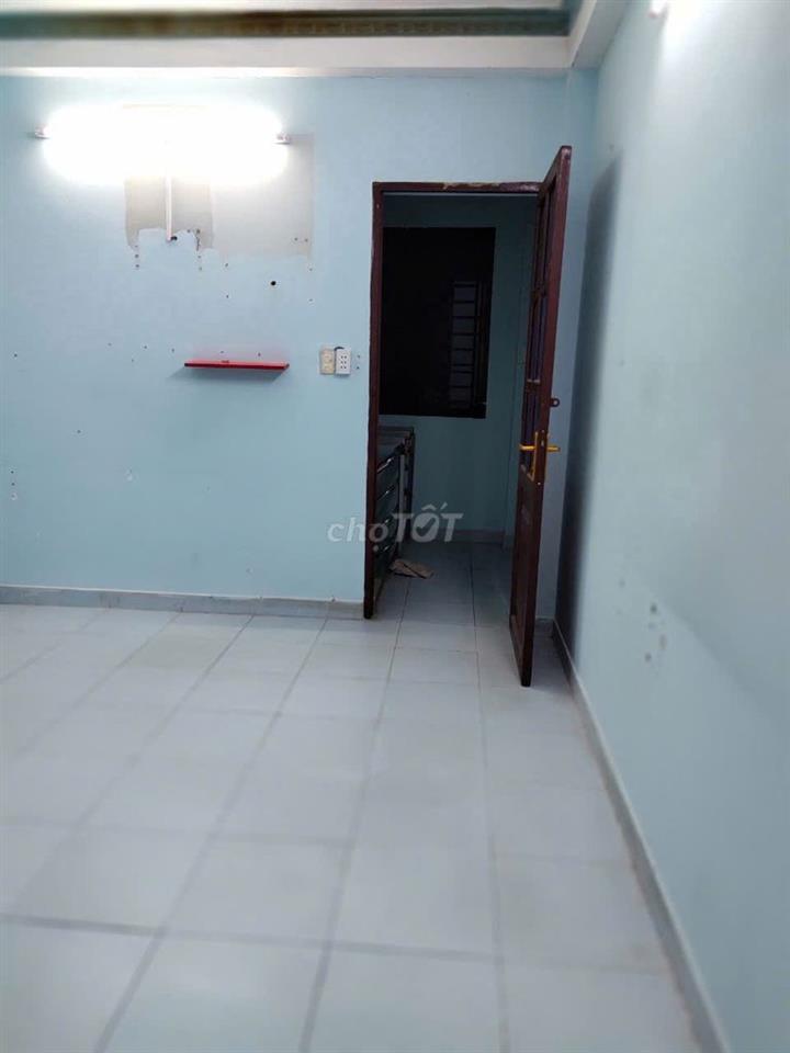 BÁN NHÀ HẺM XE HƠI ÂU CƠ – 1 TRỆT 2 LẦU + SÂN THƯỢNG – GIÁ 5,7 TỶ