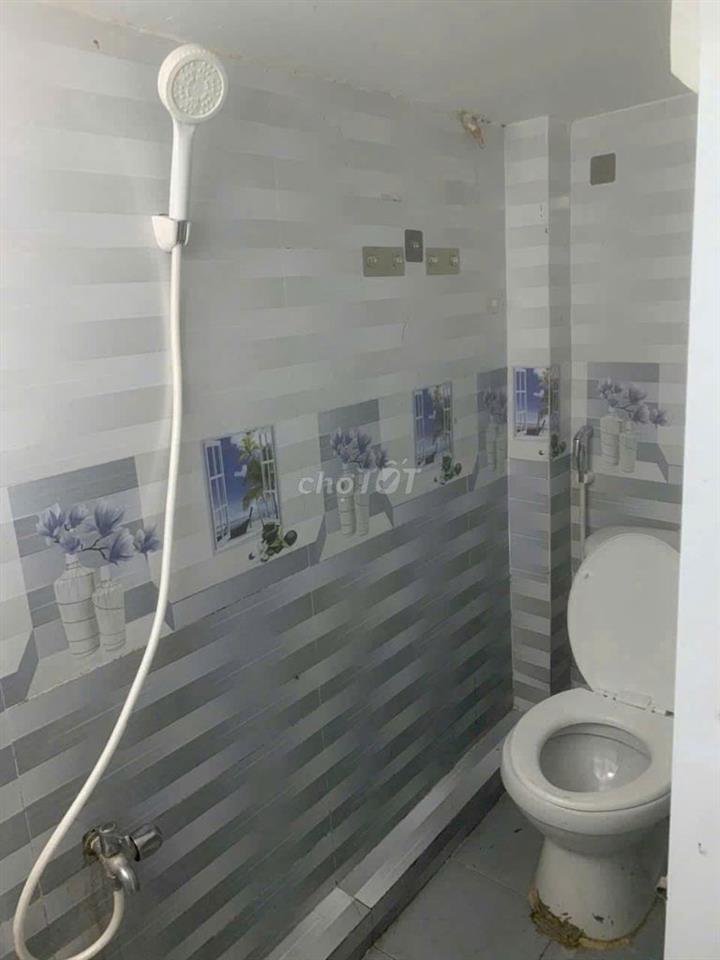BÁN NHÀ HẺM XE HƠI ÂU CƠ – 1 TRỆT 2 LẦU + SÂN THƯỢNG – GIÁ 5,7 TỶ