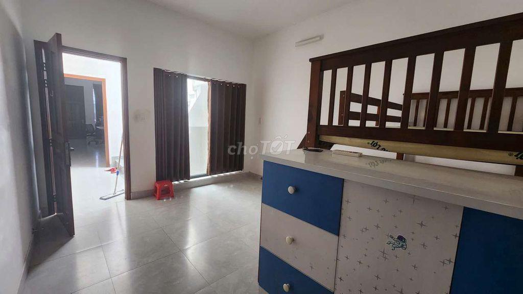 Gấp cho thuê phòng Gần Đỗ Xuân Hợp
