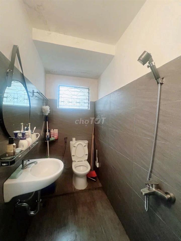 Share phòng trống trong Cư xá thanh đa
